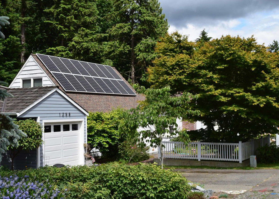 Kundengebundenes Sonnensystem Sonnensystems Sunpok 5kw 15kw 20kw hybride Ausrüstung für verschiedene Regionen