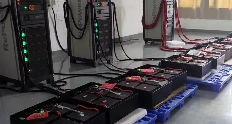 Leistungsfähige Sonnensystem-Kit LiFePos 4 8Kw 5kw 3Kw hybride Batterie-Art