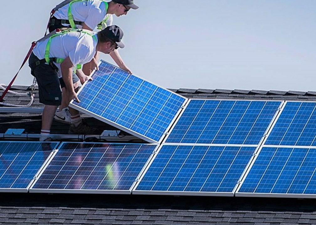 Anzeigen-hybrides Sonnensystem-Kit On Off Grid Hybrid-Sonnenkollektor-Stromnetz ODM LCD