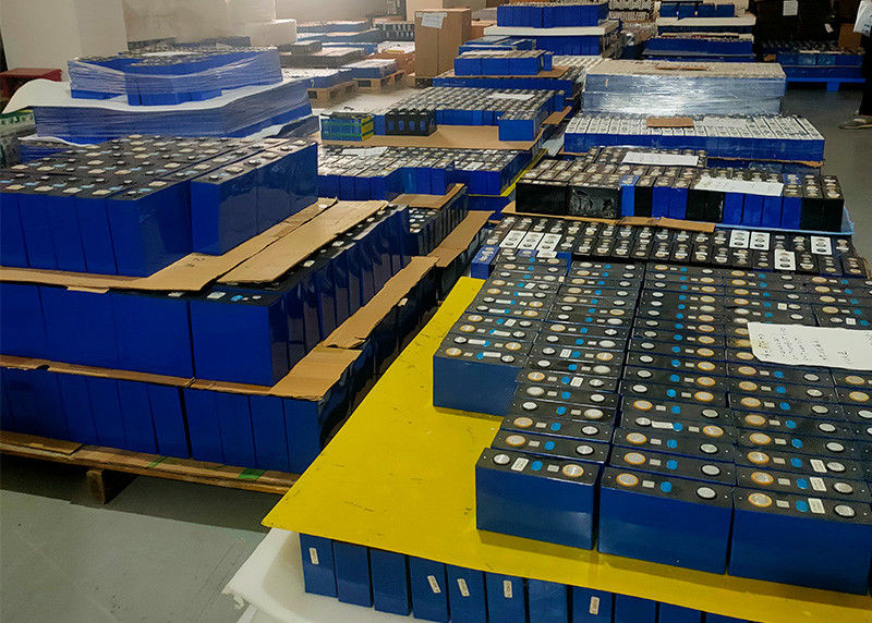 Lithium-Ionen-Pv-Panel-Montagesysteme 48V 3kwh 5kwh 15kwh Solarmodul-Montagestruktur