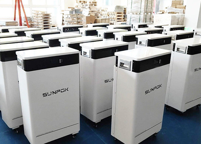 Beste Batterien für ein Sonnensystem Sunpok 48v 200ah 300ah Lithium-Ionen-Batterien